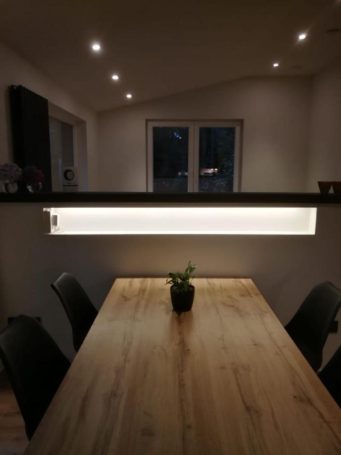 Hogenberg Heiken Lichtaart Kasterlee Met Eigen Laadpaal Villa Exterior photo